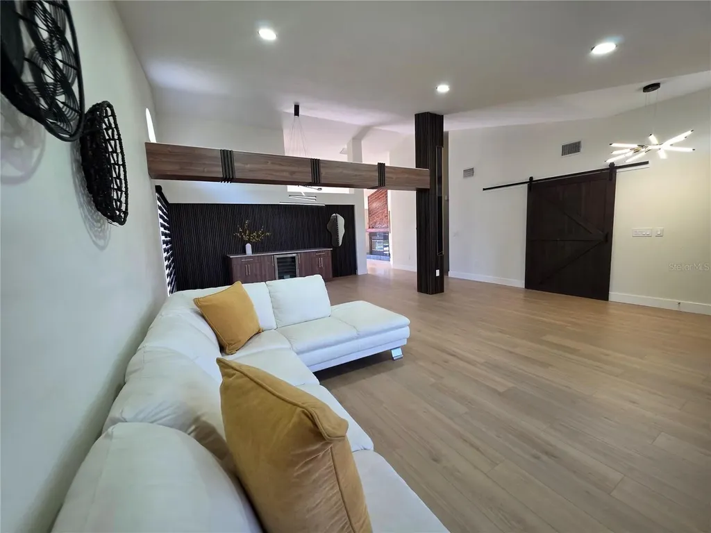 2796 Challenger Drive Palm Harbor FL 34683