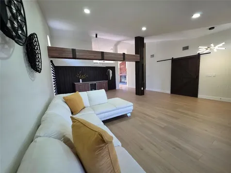 2796 Challenger Drive Palm Harbor FL 34683
