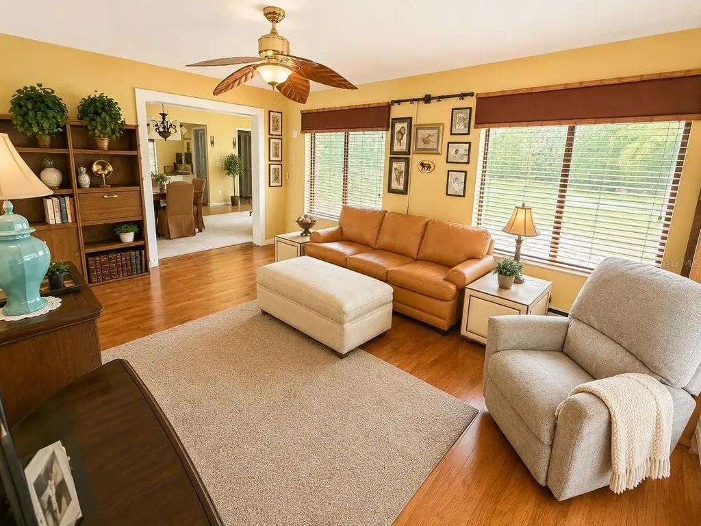 10936 N Airway Loop Citrus Springs FL 34434