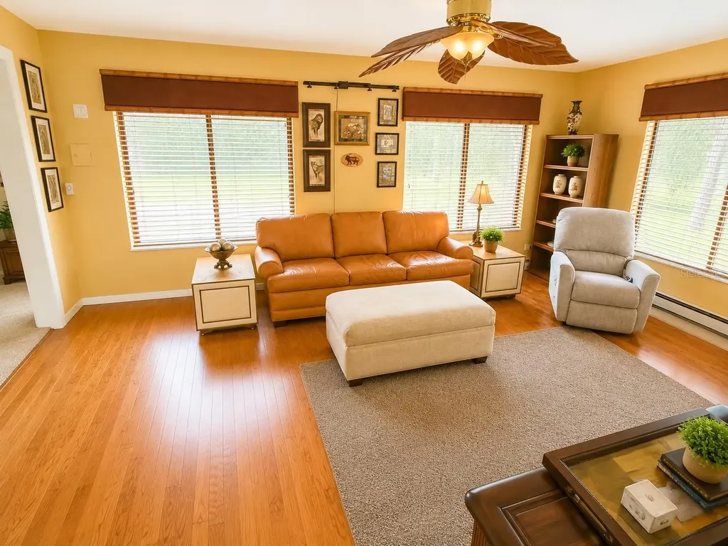 10936 N Airway Loop Citrus Springs FL 34434