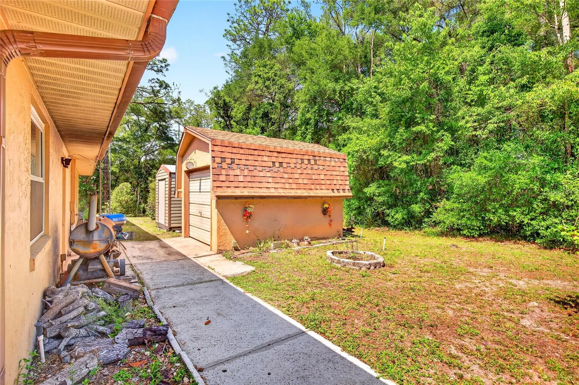 10936 N Airway Loop Citrus Springs FL 34434