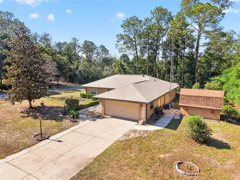 10936 N Airway Loop Citrus Springs FL 34434
