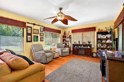 10936 N Airway Loop Citrus Springs FL 34434