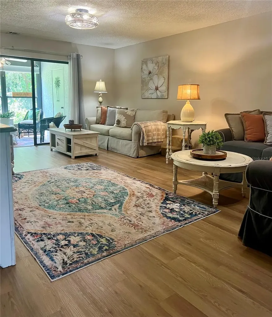 1801 E Lake Road Palm Harbor FL 34685
