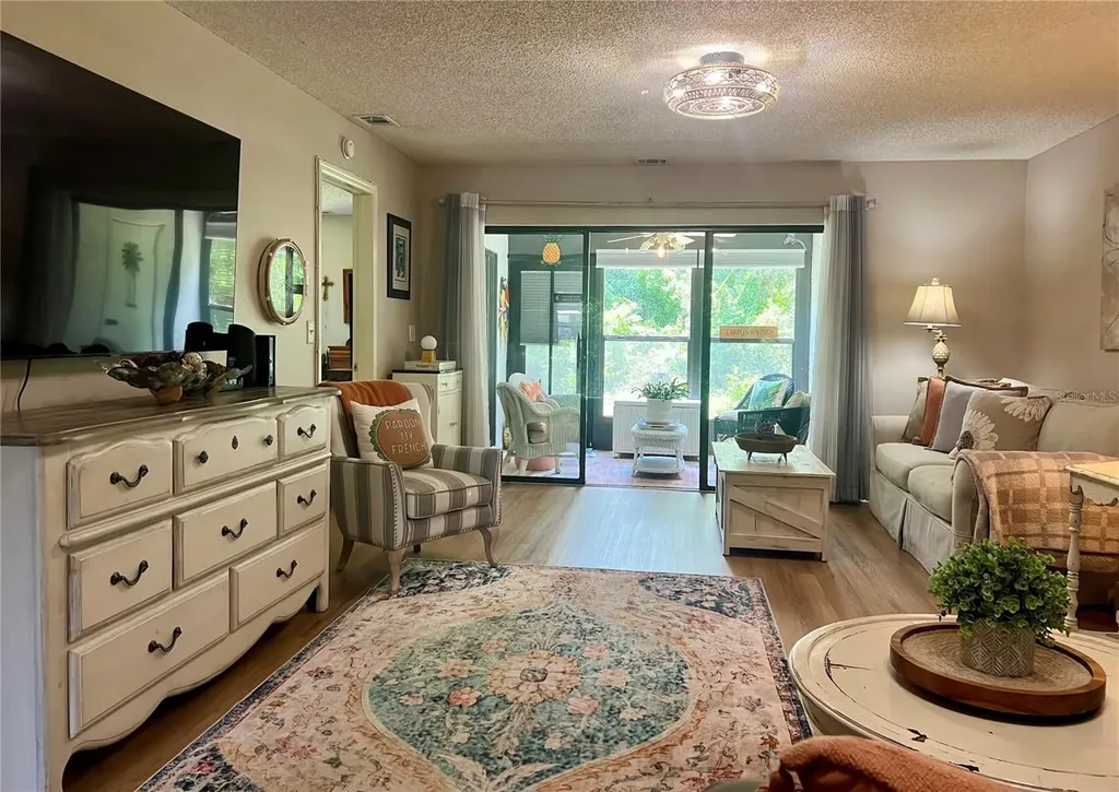 1801 E Lake Road Palm Harbor FL 34685