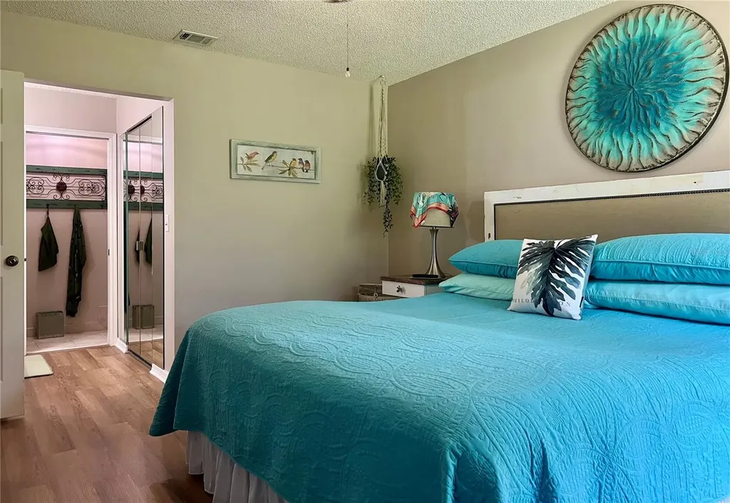 1801 E Lake Road Palm Harbor FL 34685