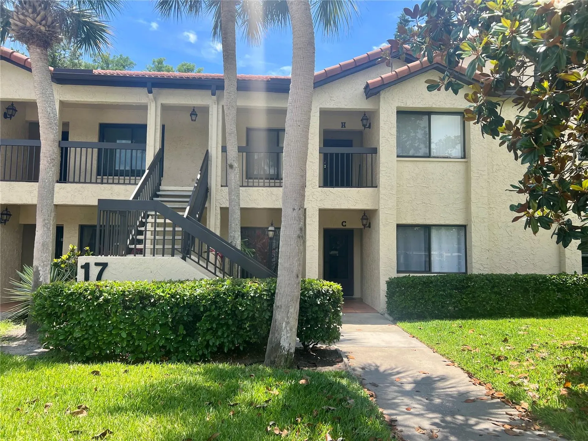 1801 E Lake Road Palm Harbor FL 34685
