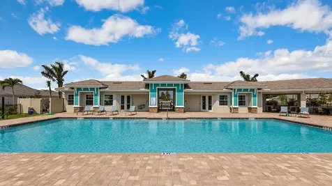 419 Ibiza Loop Venice FL 34292