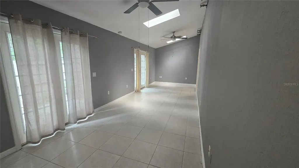 5201 SW 86 Terrace Gainesville FL 32608