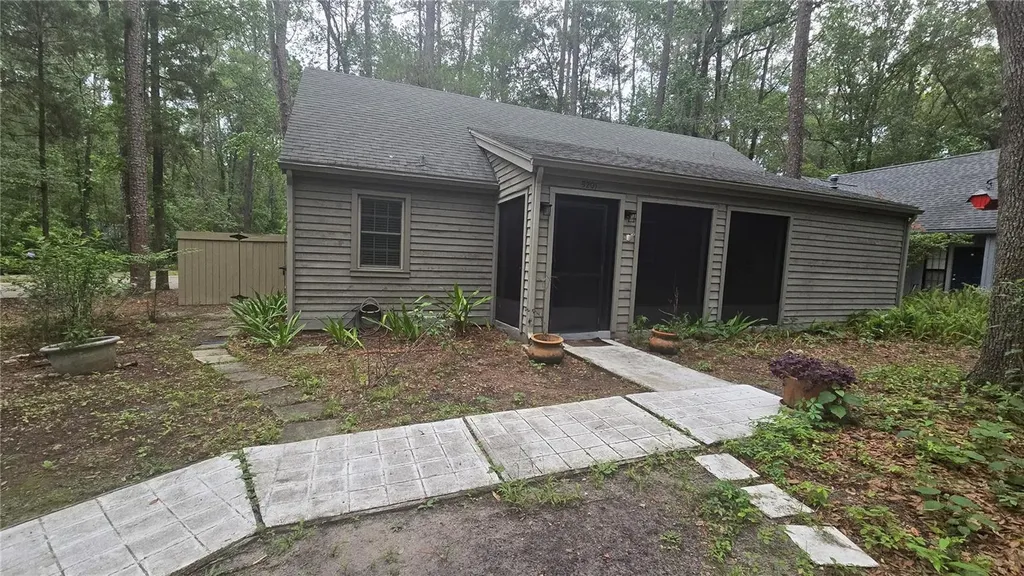 5201 SW 86 Terrace Gainesville FL 32608