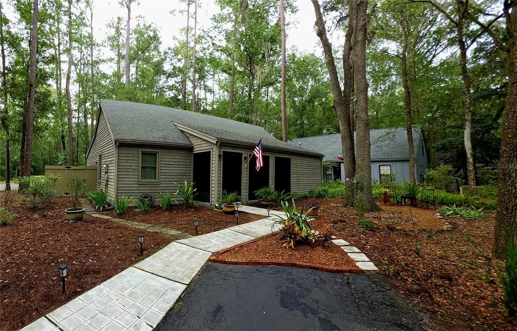 5201 SW 86 Terrace Gainesville FL 32608