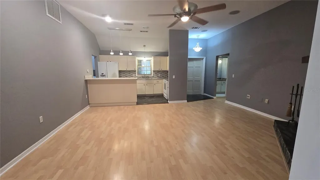 5201 SW 86 Terrace Gainesville FL 32608
