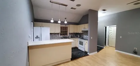 5201 SW 86 Terrace Gainesville FL 32608