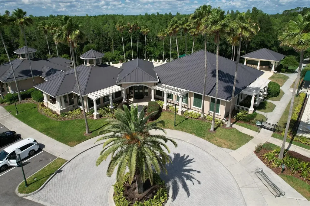 10144 Arbor Run Drive Tampa FL 33647