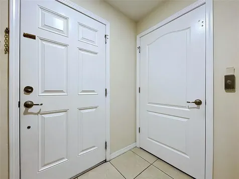 10144 Arbor Run Drive Tampa FL 33647