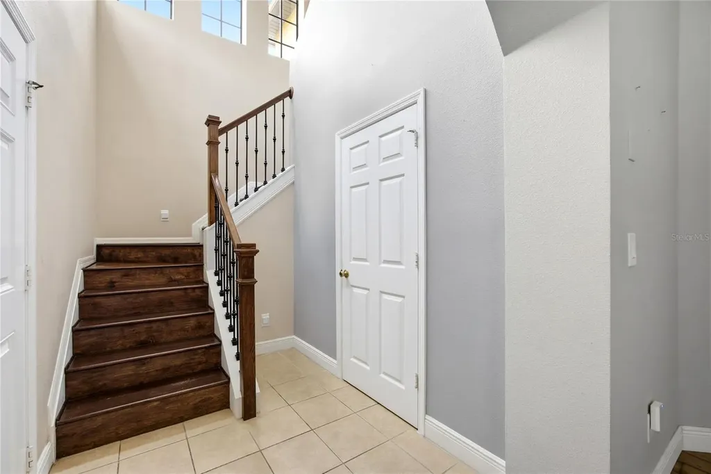 1033 Blackwater Drive Wesley Chapel FL 33543