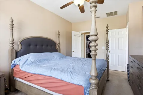 1033 Blackwater Drive Wesley Chapel FL 33543