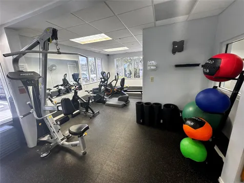 1033 Blackwater Drive Wesley Chapel FL 33543