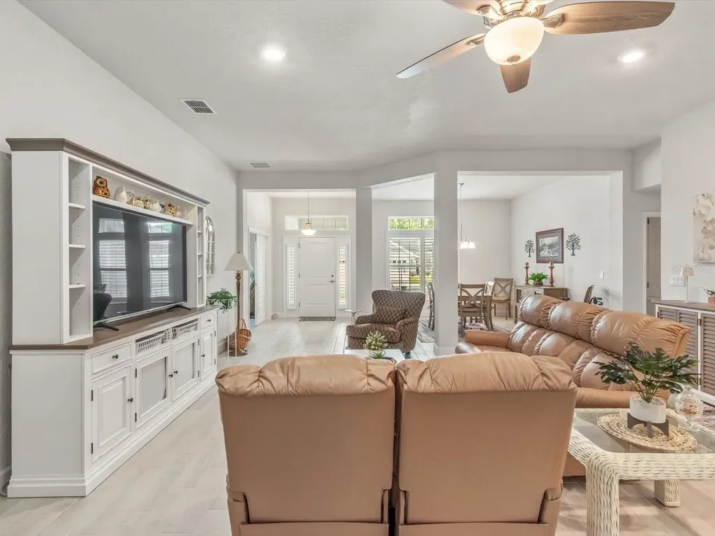 6704 SW 179th Court Road Dunnellon FL 34432