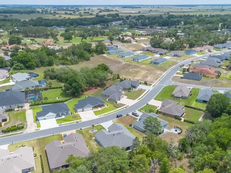 6704 SW 179th Court Road Dunnellon FL 34432