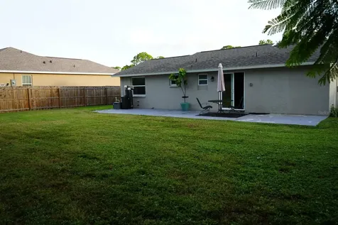 972 Ponderosa Road Venice FL 34293