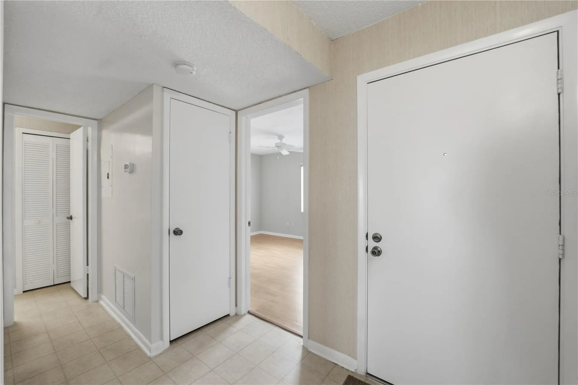 7 Escondido Circle Altamonte Springs FL 32701