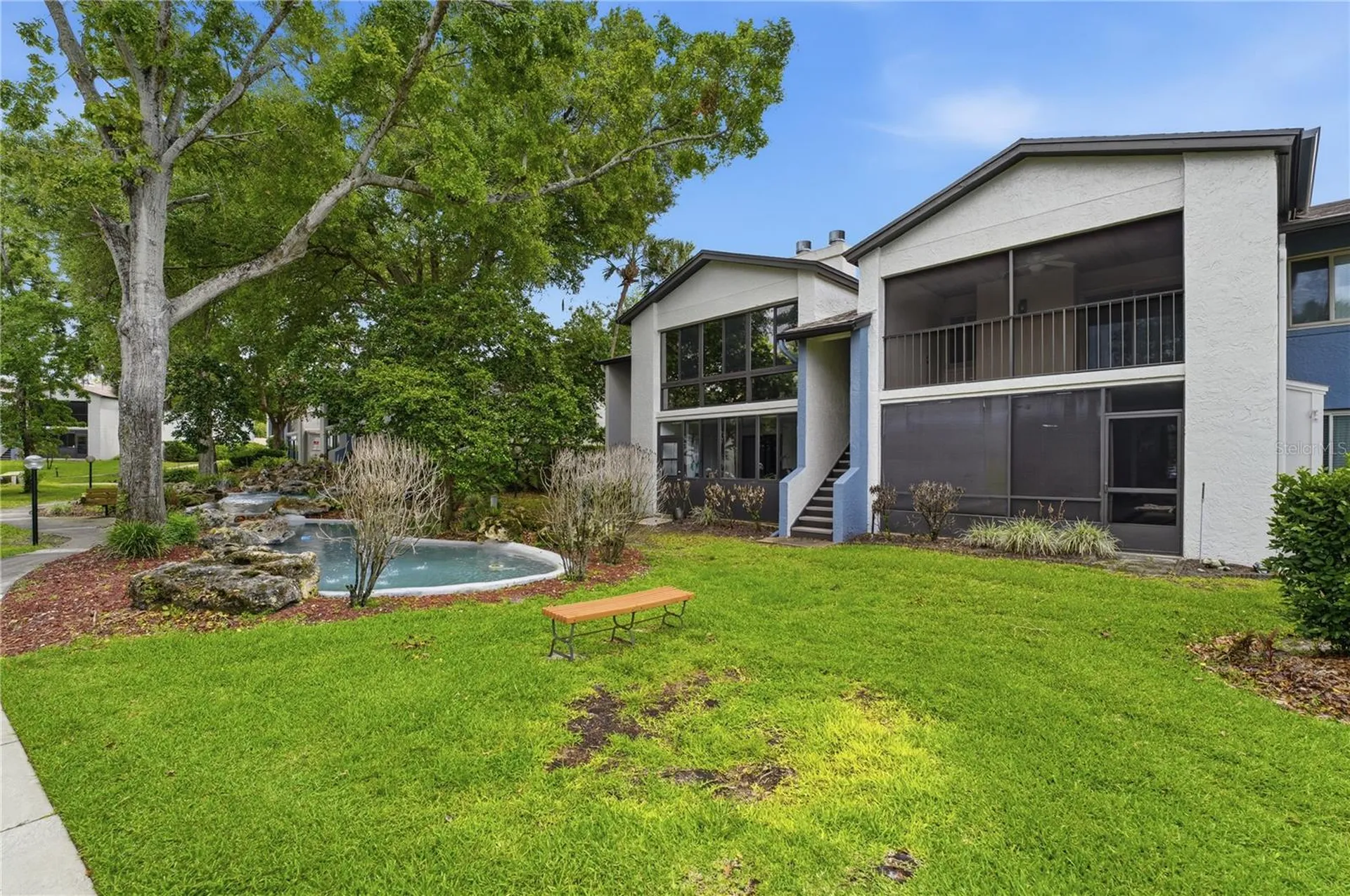 7 Escondido Circle Altamonte Springs FL 32701