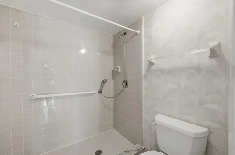7 Escondido Circle Altamonte Springs FL 32701