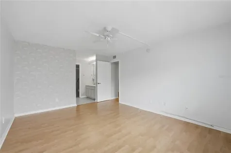7 Escondido Circle Altamonte Springs FL 32701
