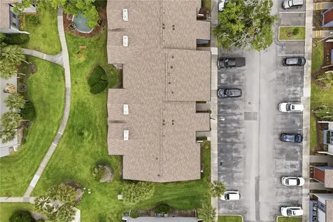 7 Escondido Circle Altamonte Springs FL 32701
