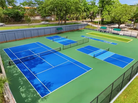 7 Escondido Circle Altamonte Springs FL 32701