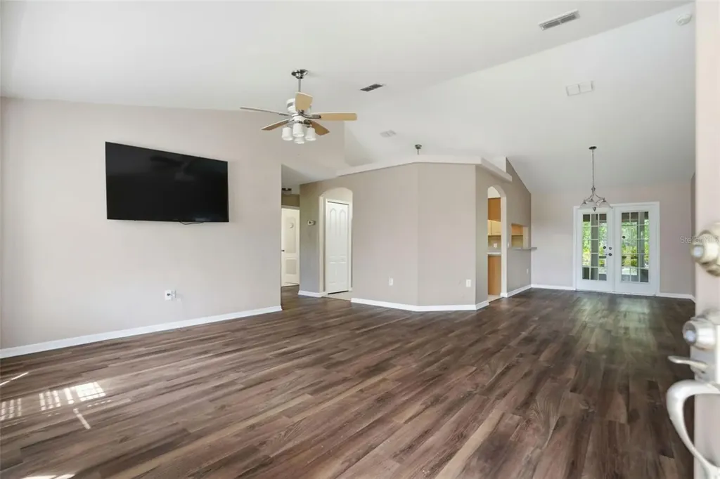 17469 Maberly Road Weeki Wachee FL 34614