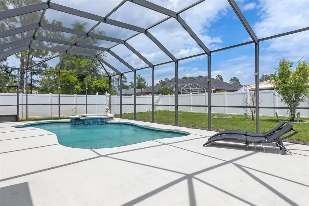 7 Flint Hill Lane Palm Coast FL 32137