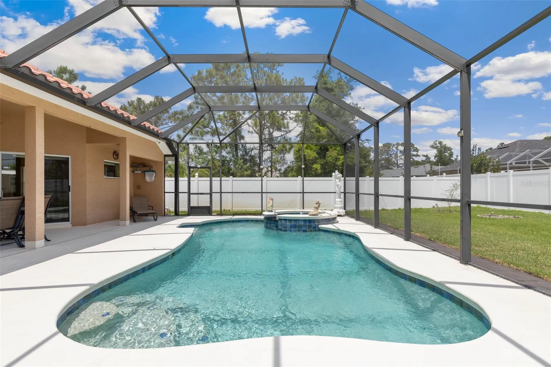 7 Flint Hill Lane Palm Coast FL 32137