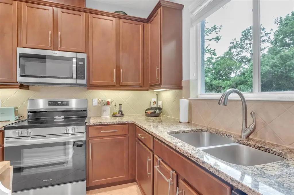 306 Reed Grass Drive Oviedo FL 32765
