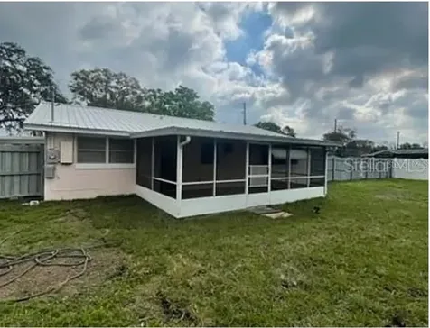 1305 Carr Drive Auburndale FL 33823