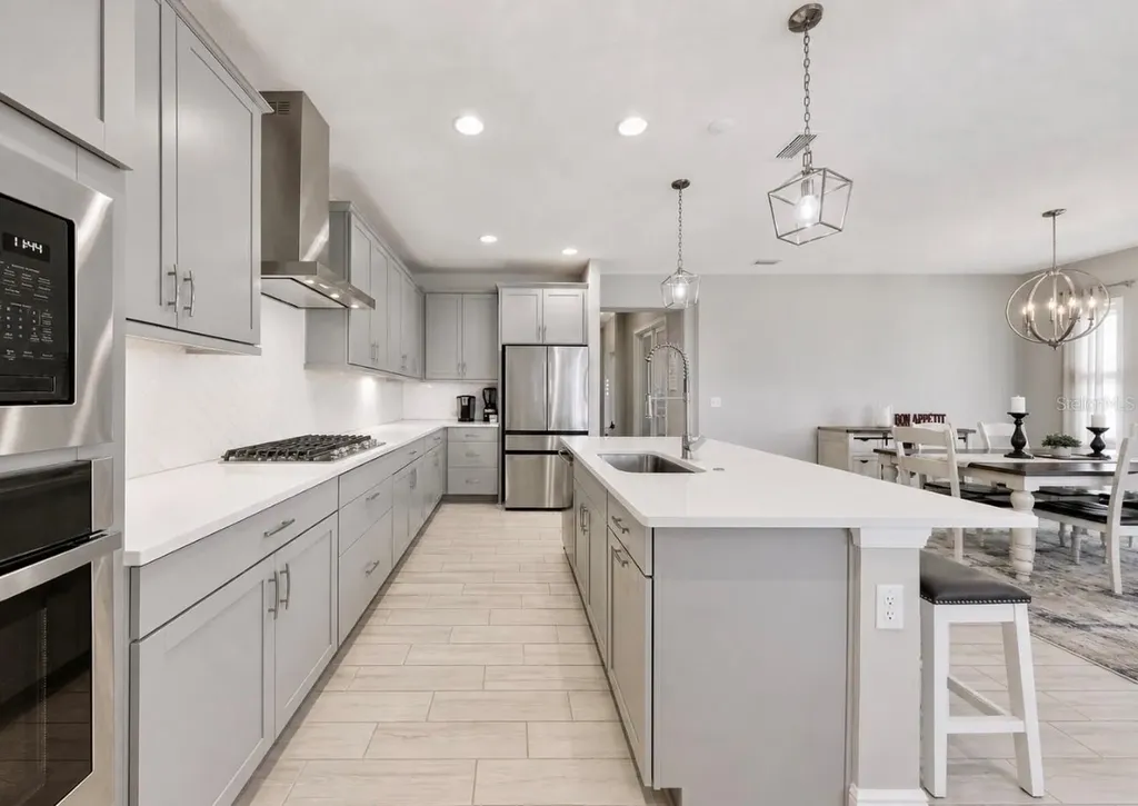 6364 Roadstead Court Apollo Beach FL 33572