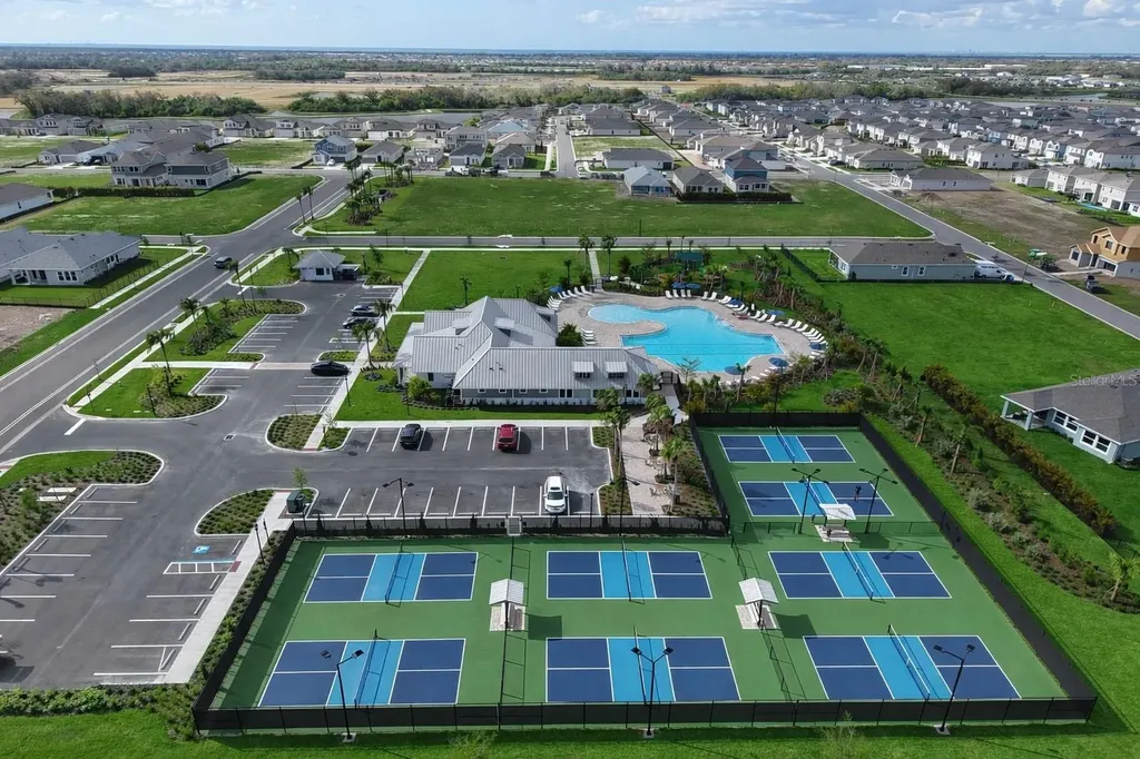 6364 Roadstead Court Apollo Beach FL 33572