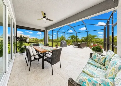 6364 Roadstead Court Apollo Beach FL 33572