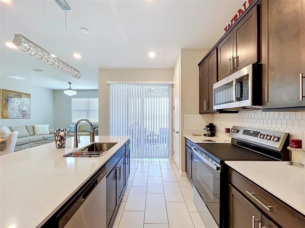 858 Ballantyne Drive Lake Wales FL 33898