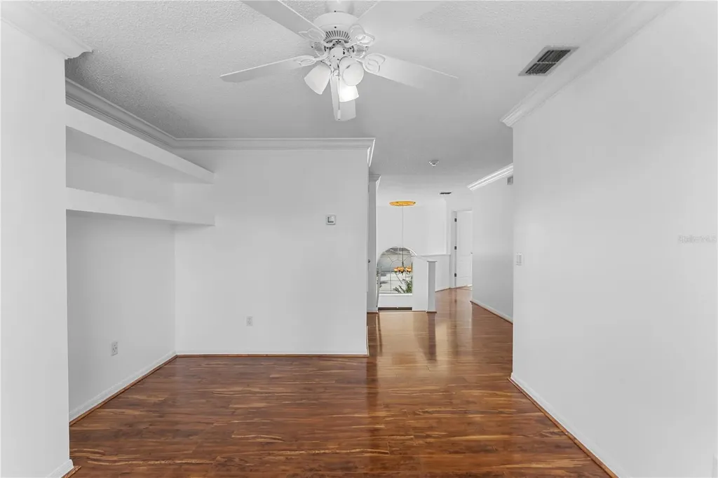 617 Lakescape Court Orlando FL 32828