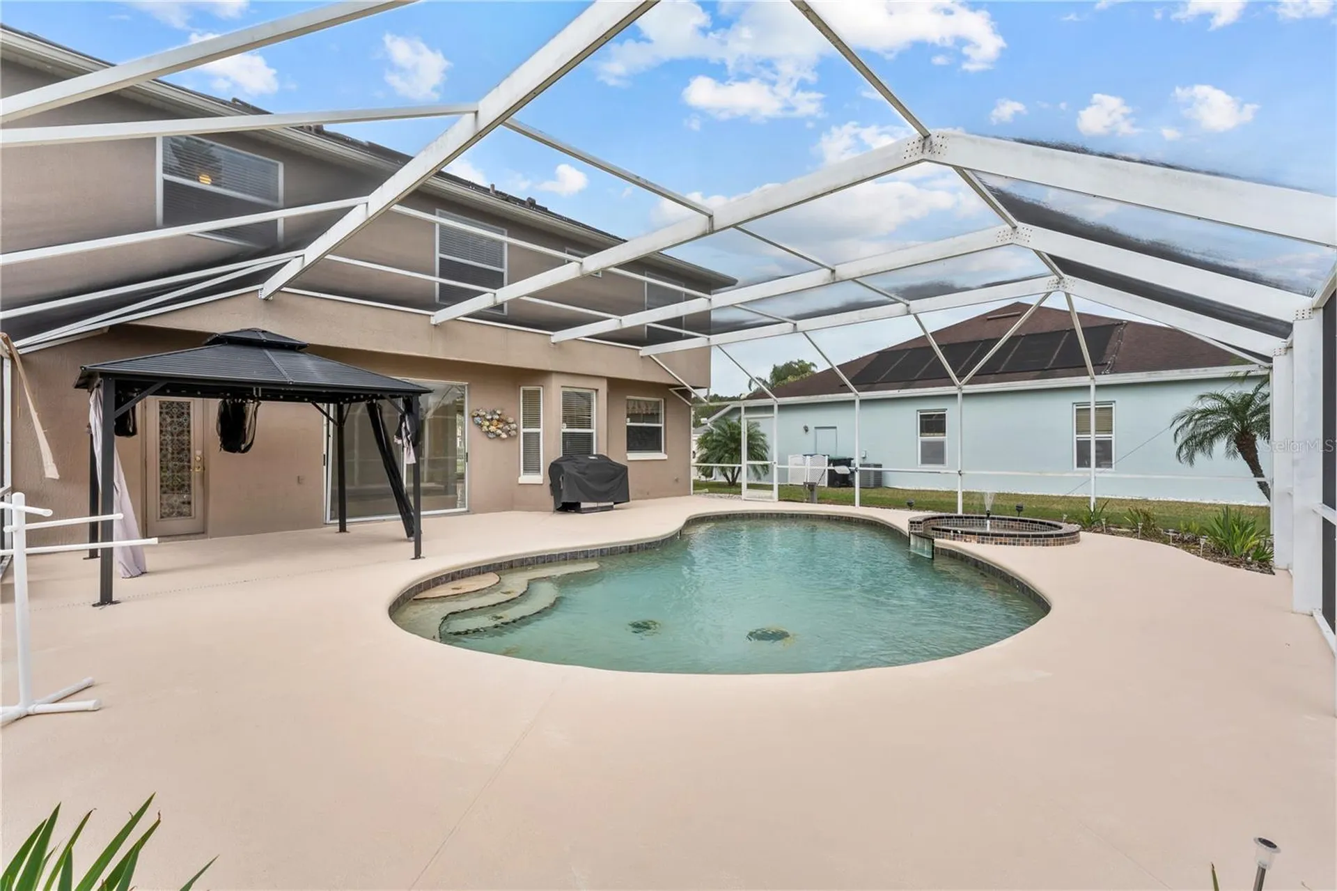 617 Lakescape Court Orlando FL 32828