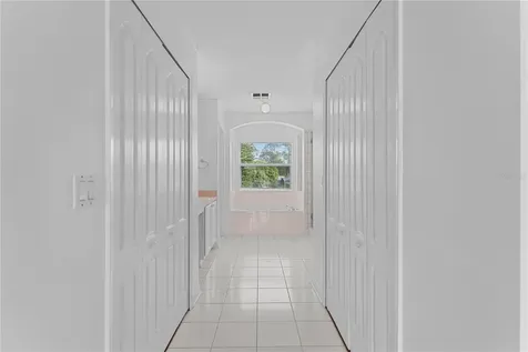 617 Lakescape Court Orlando FL 32828