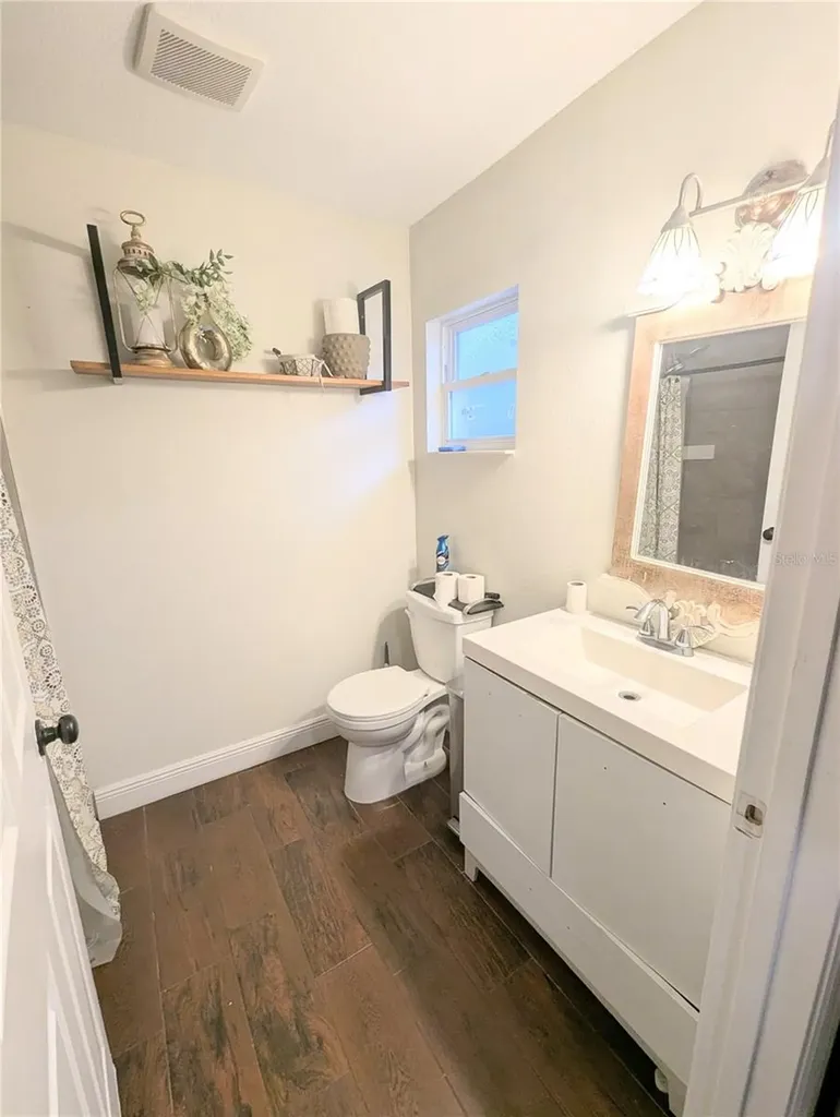 1808 36th Avenue E Bradenton FL 34208