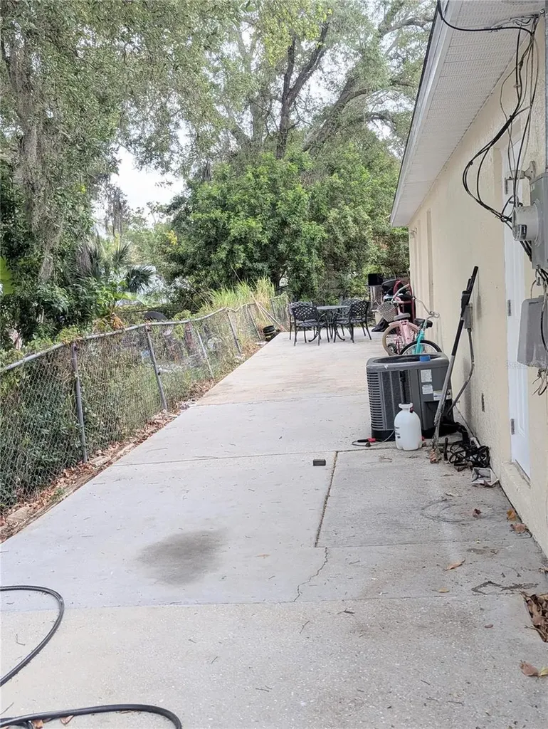 1808 36th Avenue E Bradenton FL 34208