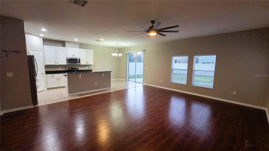 10279 Newminster Loop Ruskin FL 33573