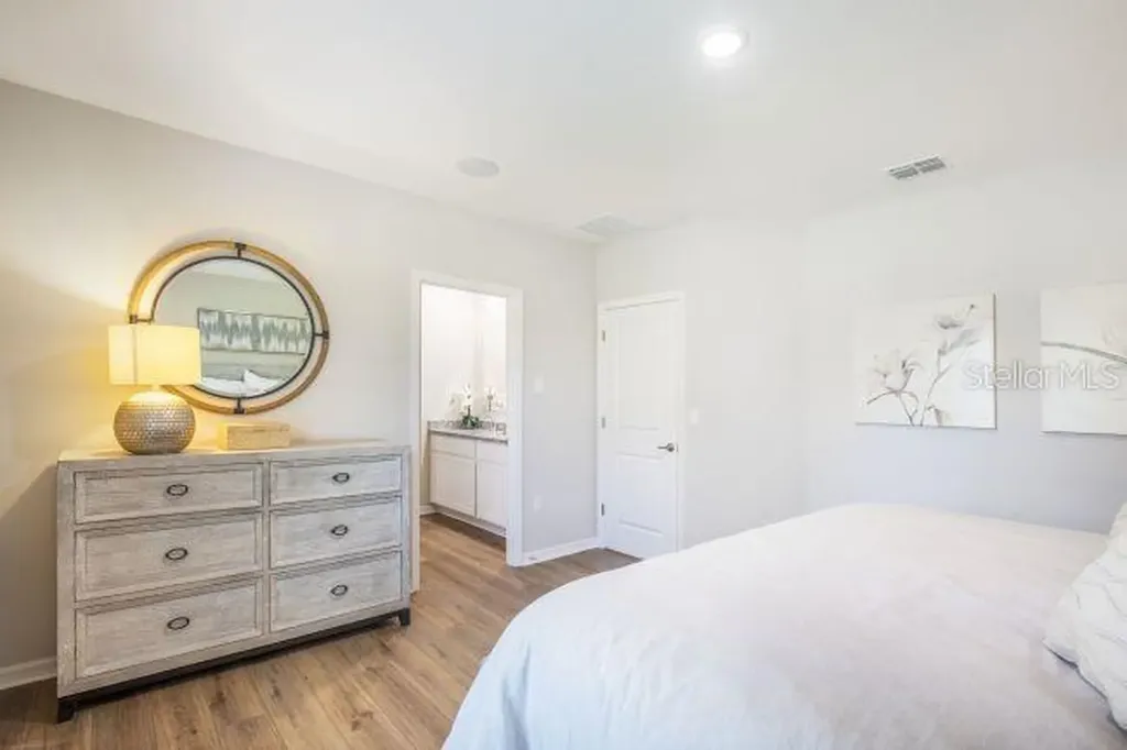 8 Roxbury Lane Palm Coast FL 32164