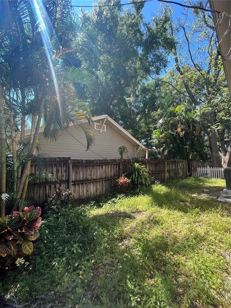 520 E Amelia Street Orlando FL 32803