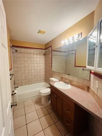 520 E Amelia Street Orlando FL 32803