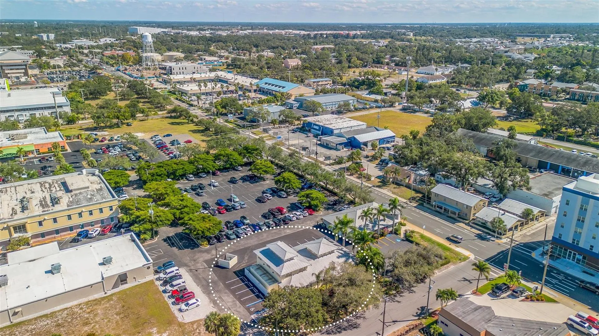 525 8th Street W Bradenton FL 34205